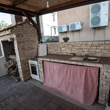 Apartment Nevena *
