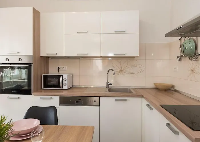 Nevena Appartamento *